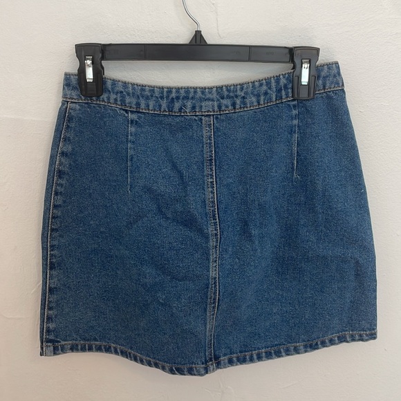 ASOS Medium Wash Crossover Denim Mini Skirt (4) - Picture 2 of 4